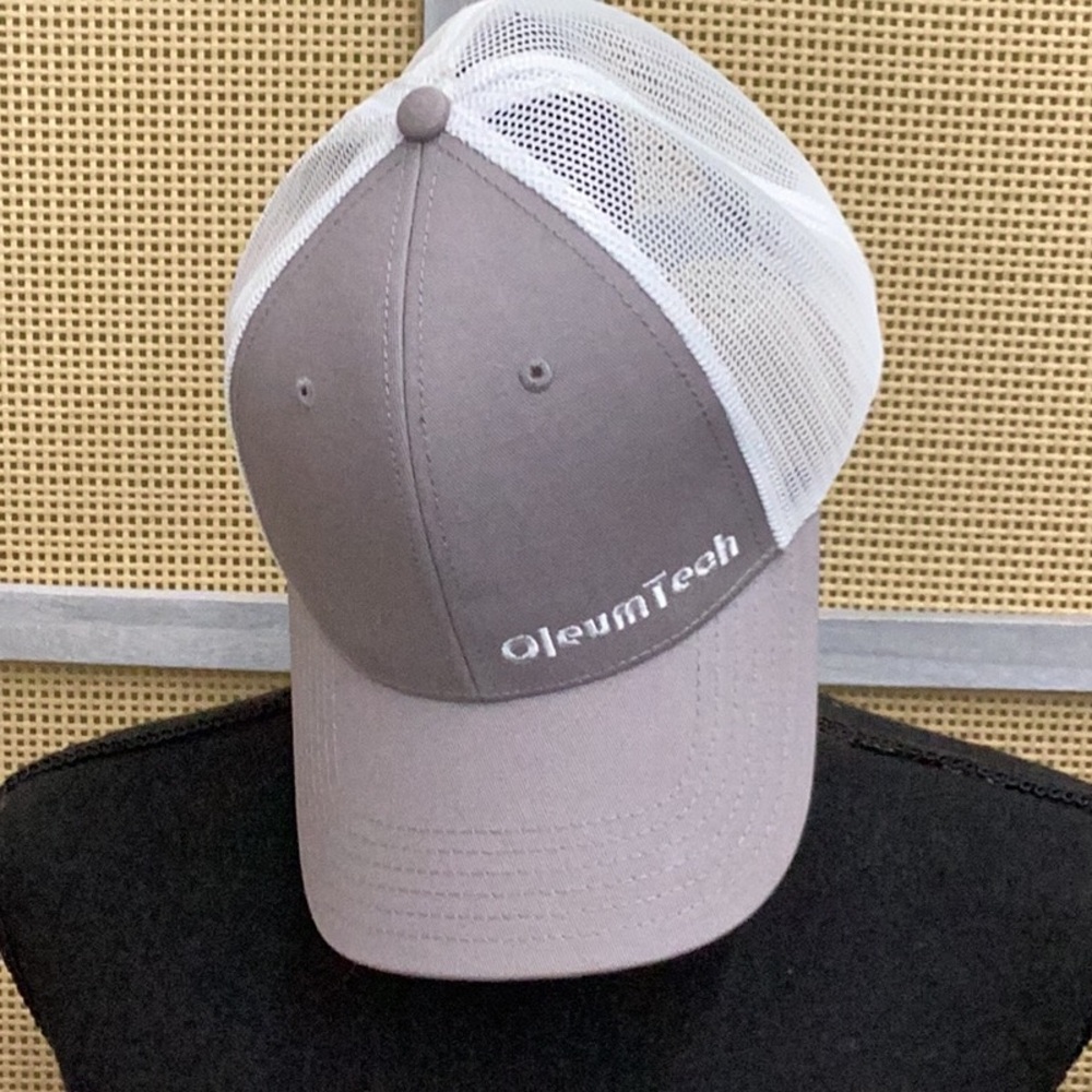 OleumTech Gray and White Cap